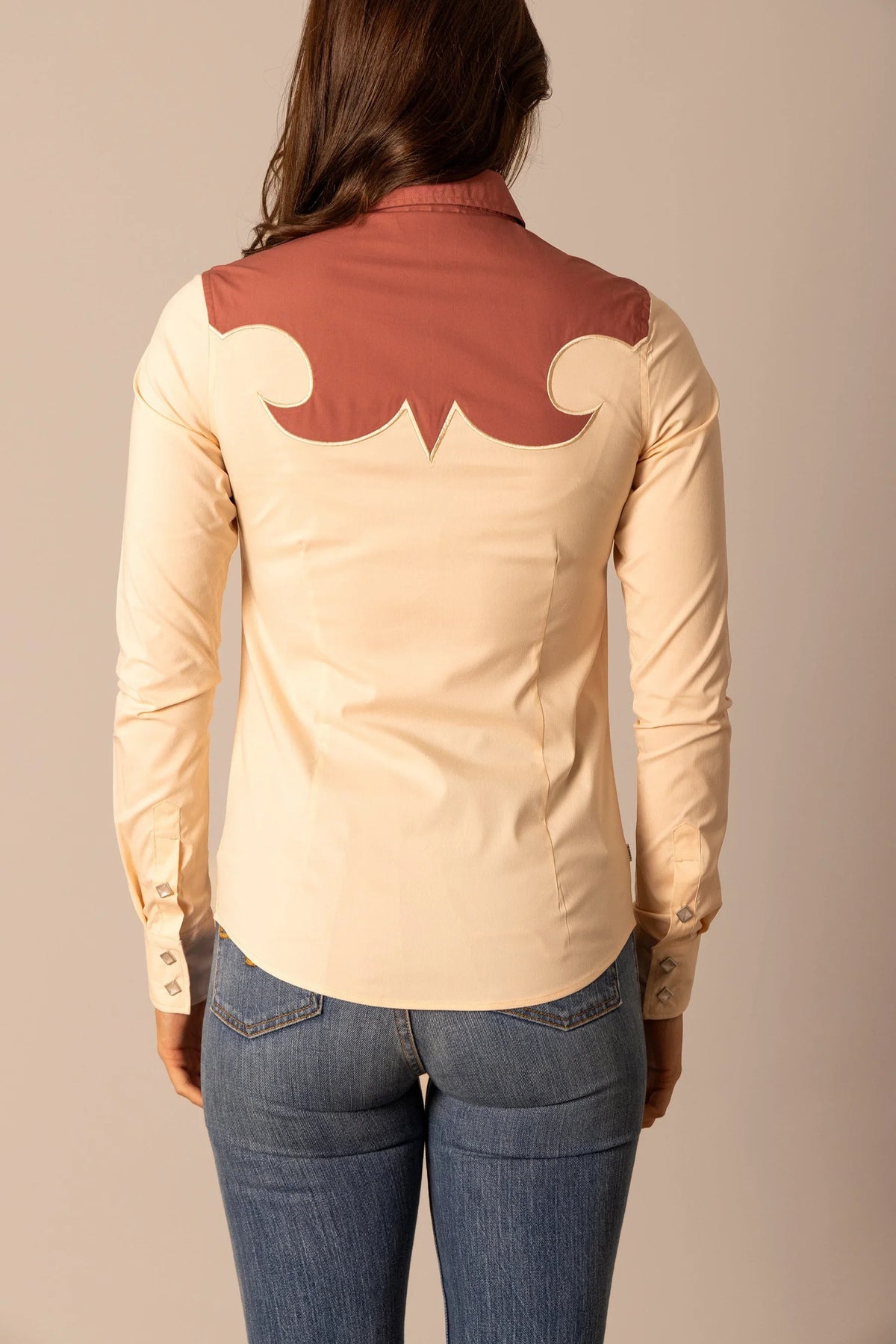 Kimes Ranch Alice top in Mauve, back view, with a scalloped yoke and contrast stitching
