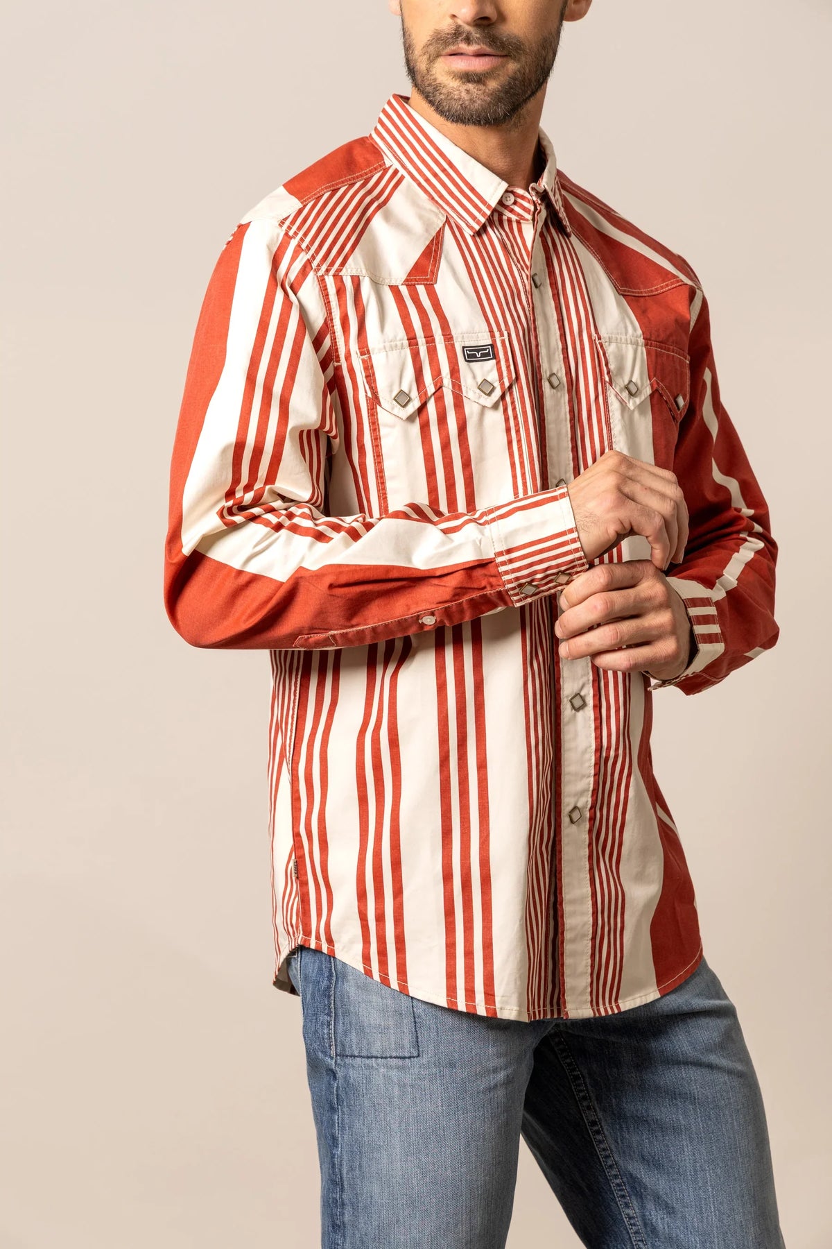 Kimes Ranch Bandit dress shirt in Brick Red with vertical stripes and two chest pockets