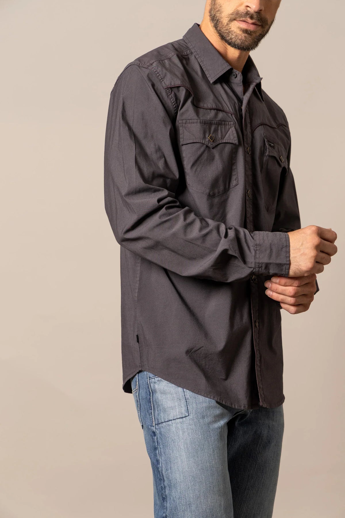 Kimes Ranch El Toro, side view, Black long sleeve dress shirt with chest pockets and contrast stitching