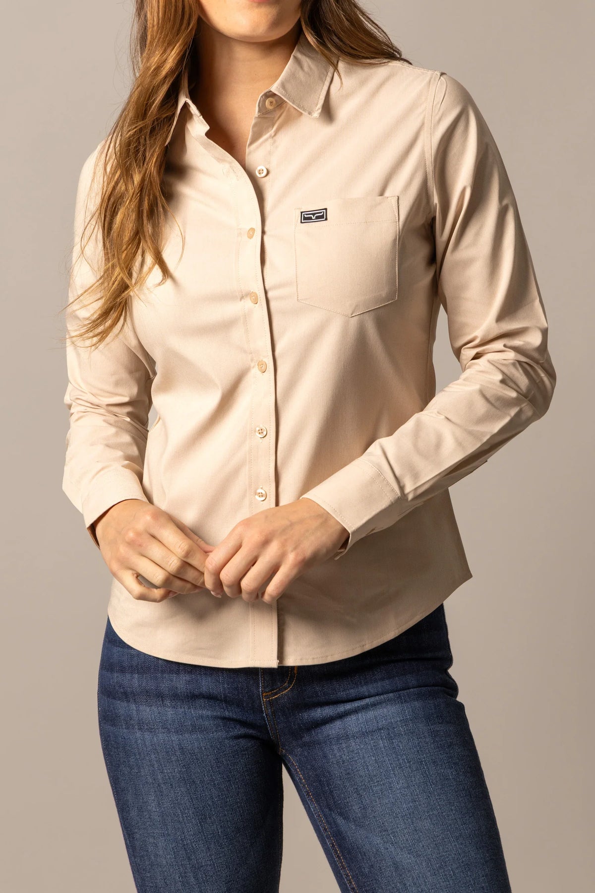 Kimes Ranch Ladies Linville top in Natural with long sleeves and a chest pocket featuring the Kimes Ranch logo