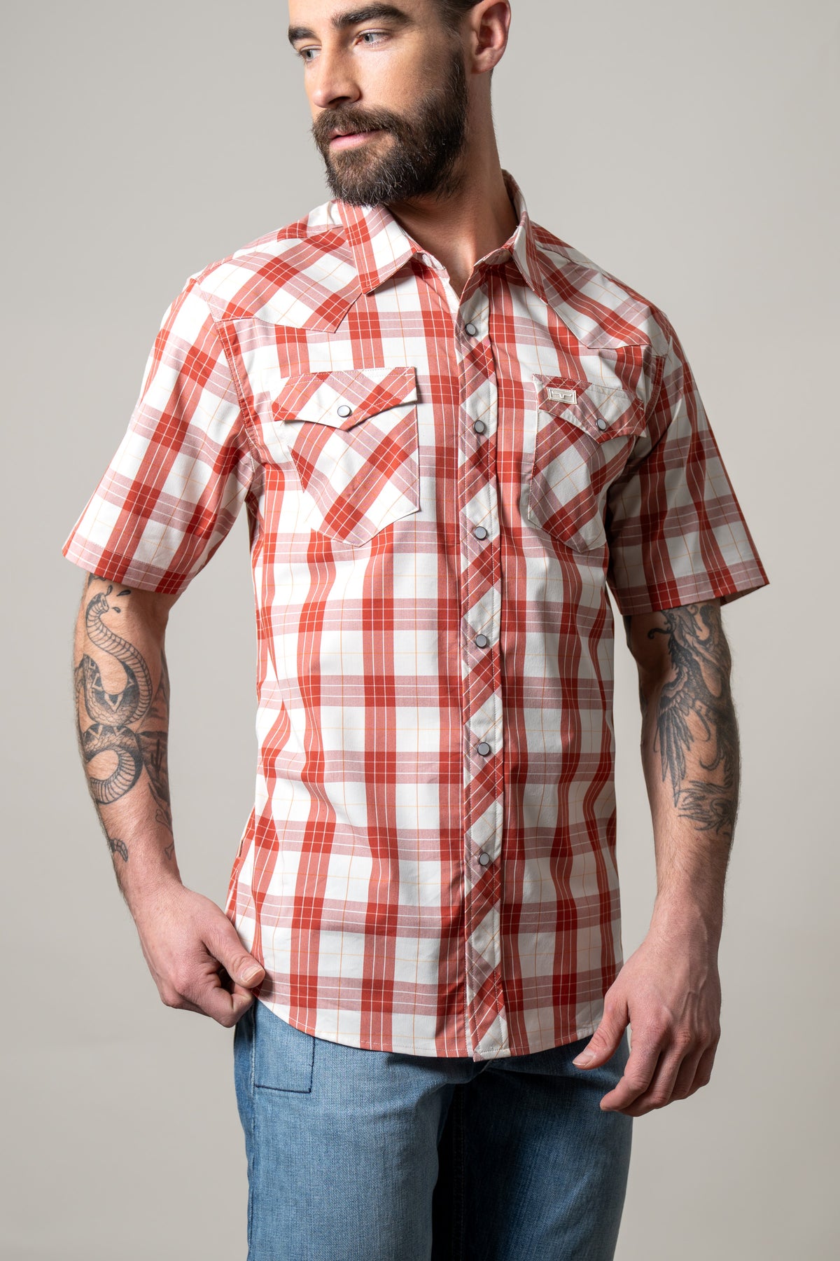 Kimes Ranch Spade dress shirt in Brick Red with short sleeves and two chest pockets