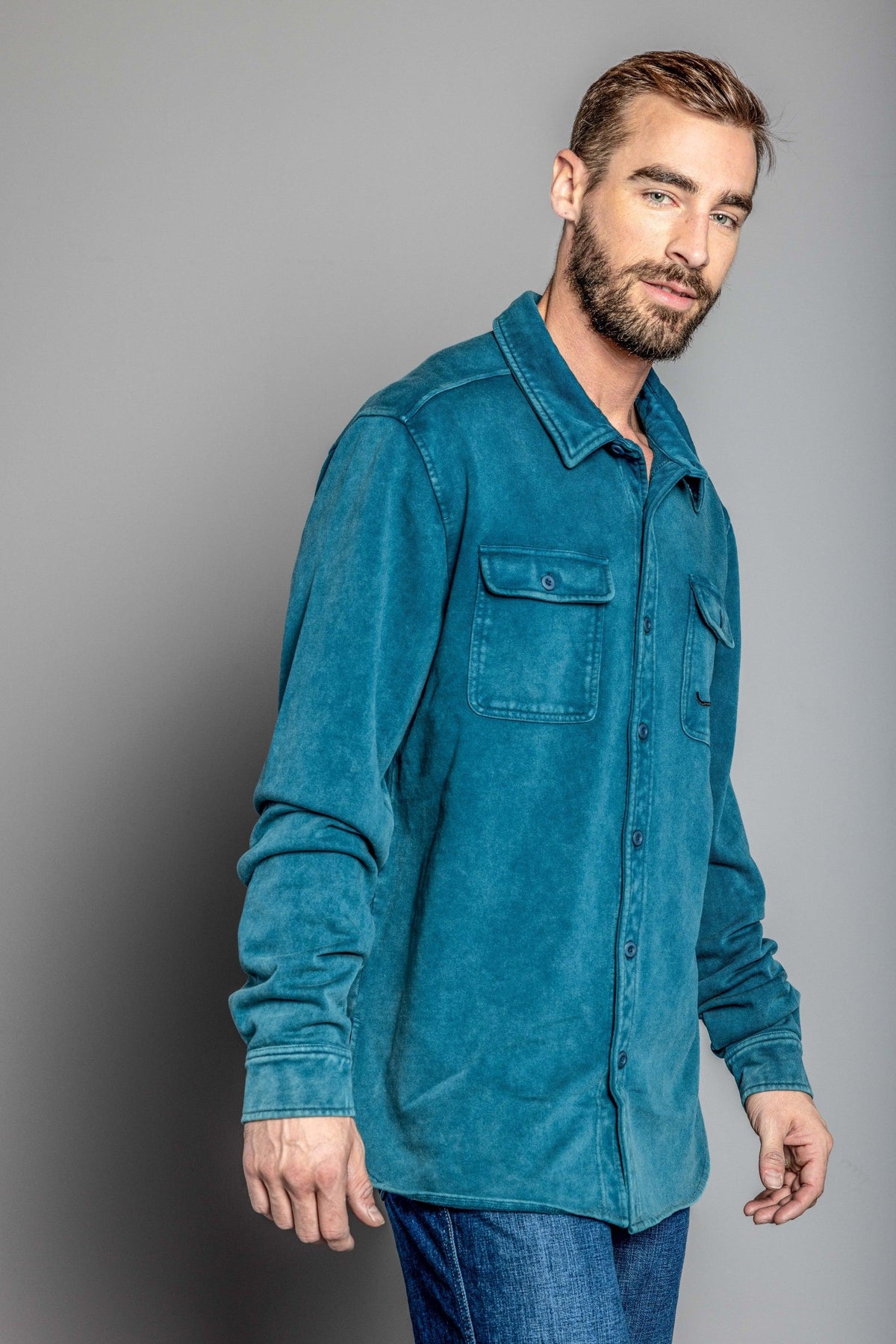 Kimes Ranch Ft Work Shirt Jacket in Navy, side view, with long sleeves and two front chest pockets
