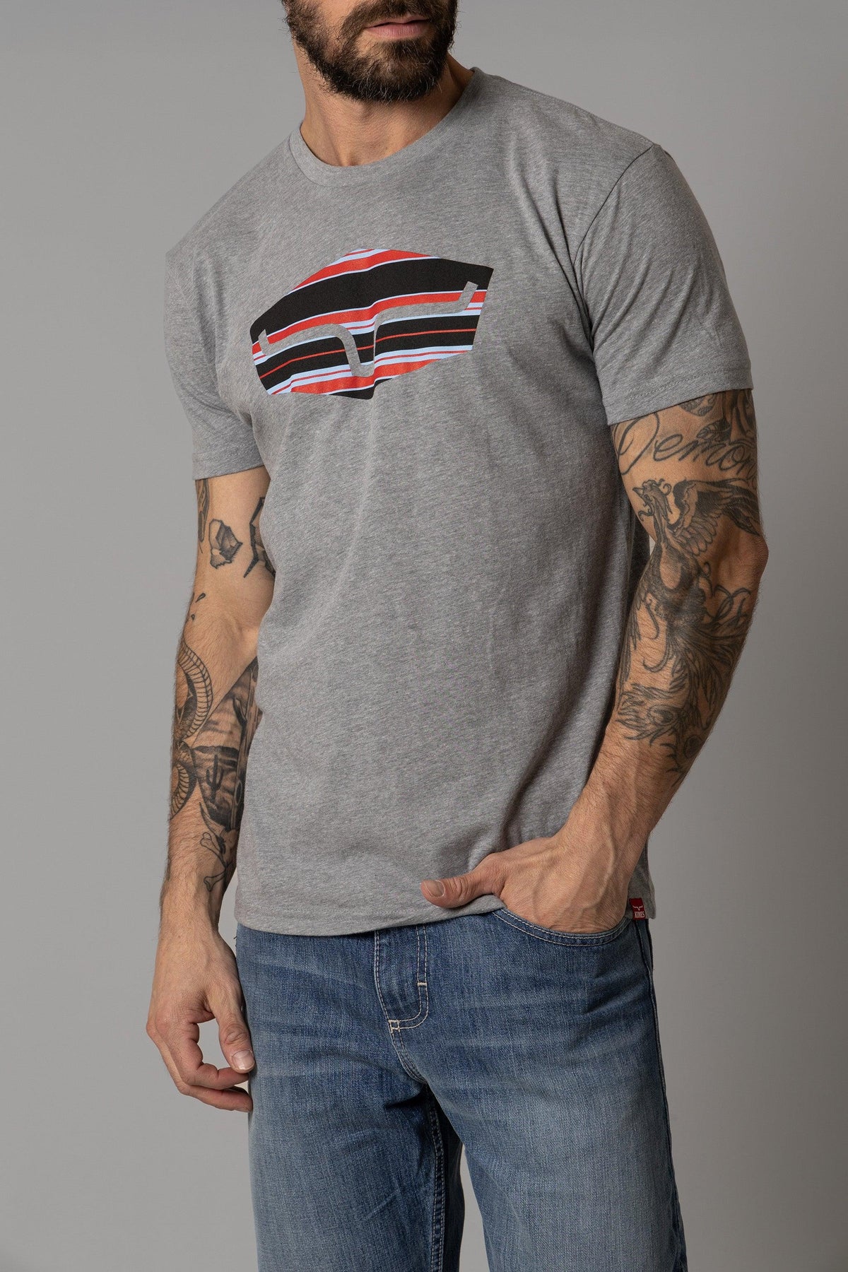 Kimes Ranch Box Seats Striped shirt in Dark Grey Heather with a graphic of a striped stadium seat