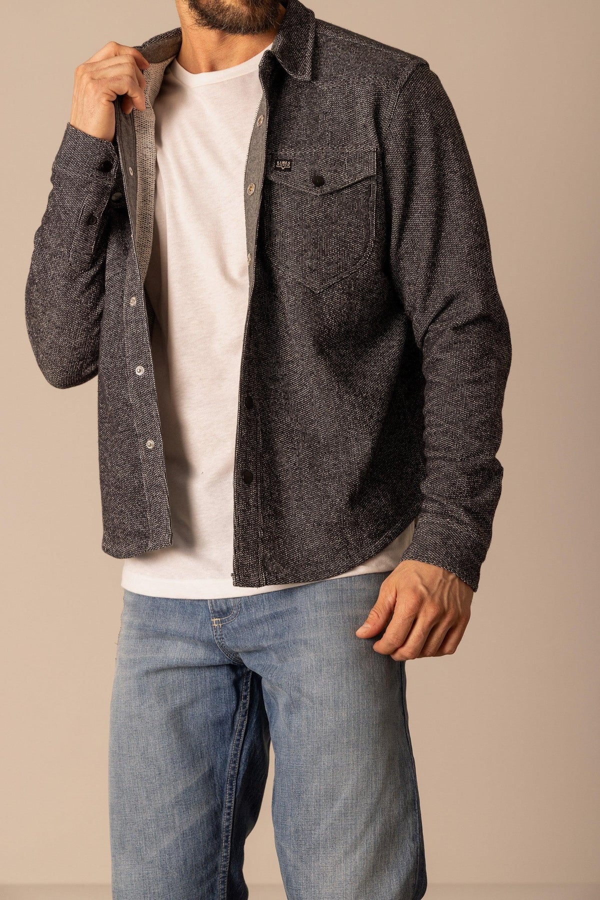 Kimes Ranch Coloma Snapfront dress shirt in Black with a chest pocket and contrasting inner collar