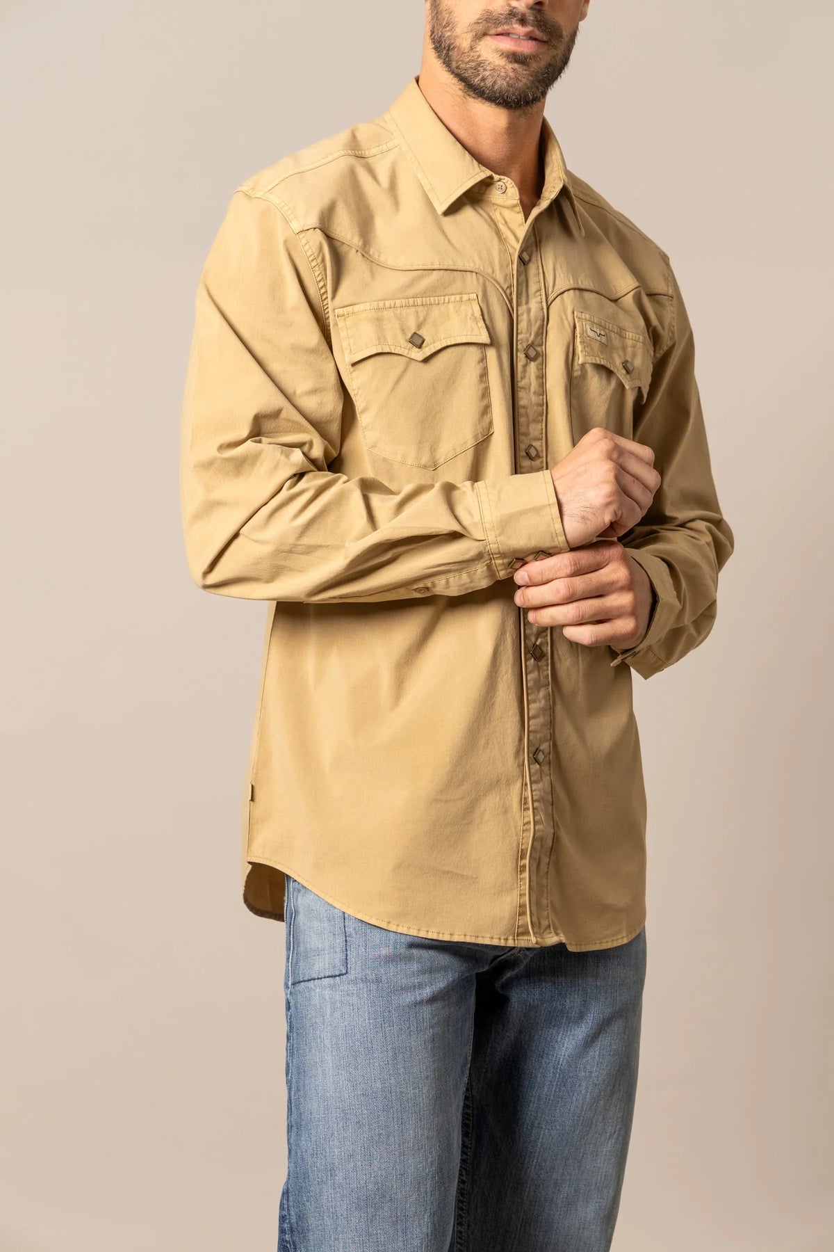 Kimes Ranch El Toro dress shirt in Sand with long sleeves and two chest pockets