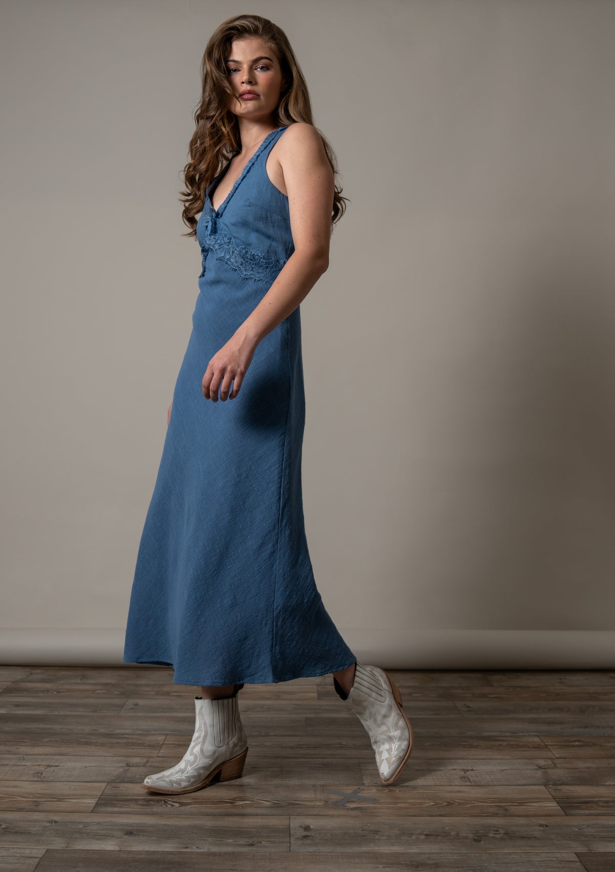Kimes Ranch Francy, side view, Mid Blue sleeveless midi dress with lace trim at the neckline