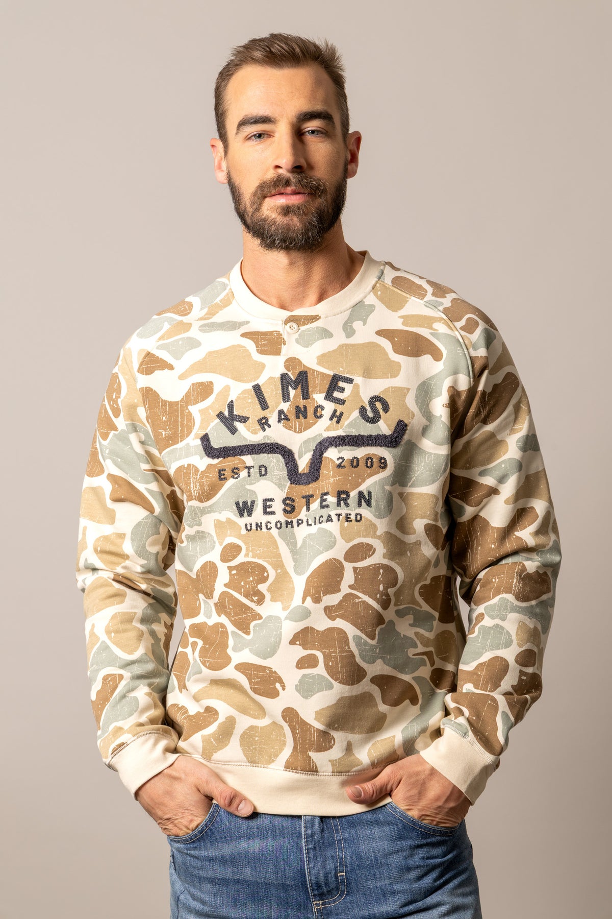 Kimes Ranch Reeves sweatshirt in Desert Camo with a crewneck and a graphic print