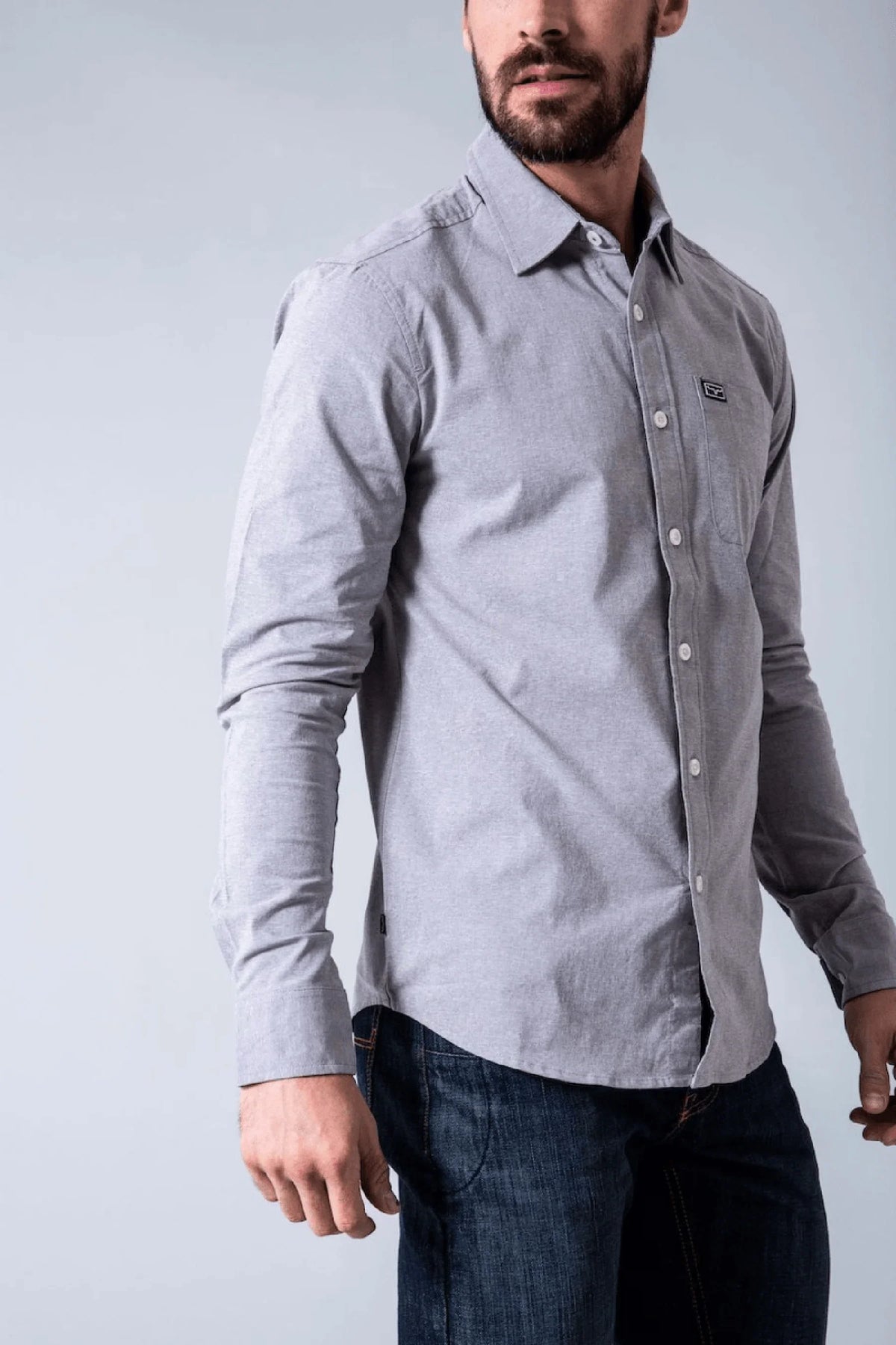 Kimes Ranch Linville Long Sleeve Dress Shirt in Grey Heather with a button front and chest pocket