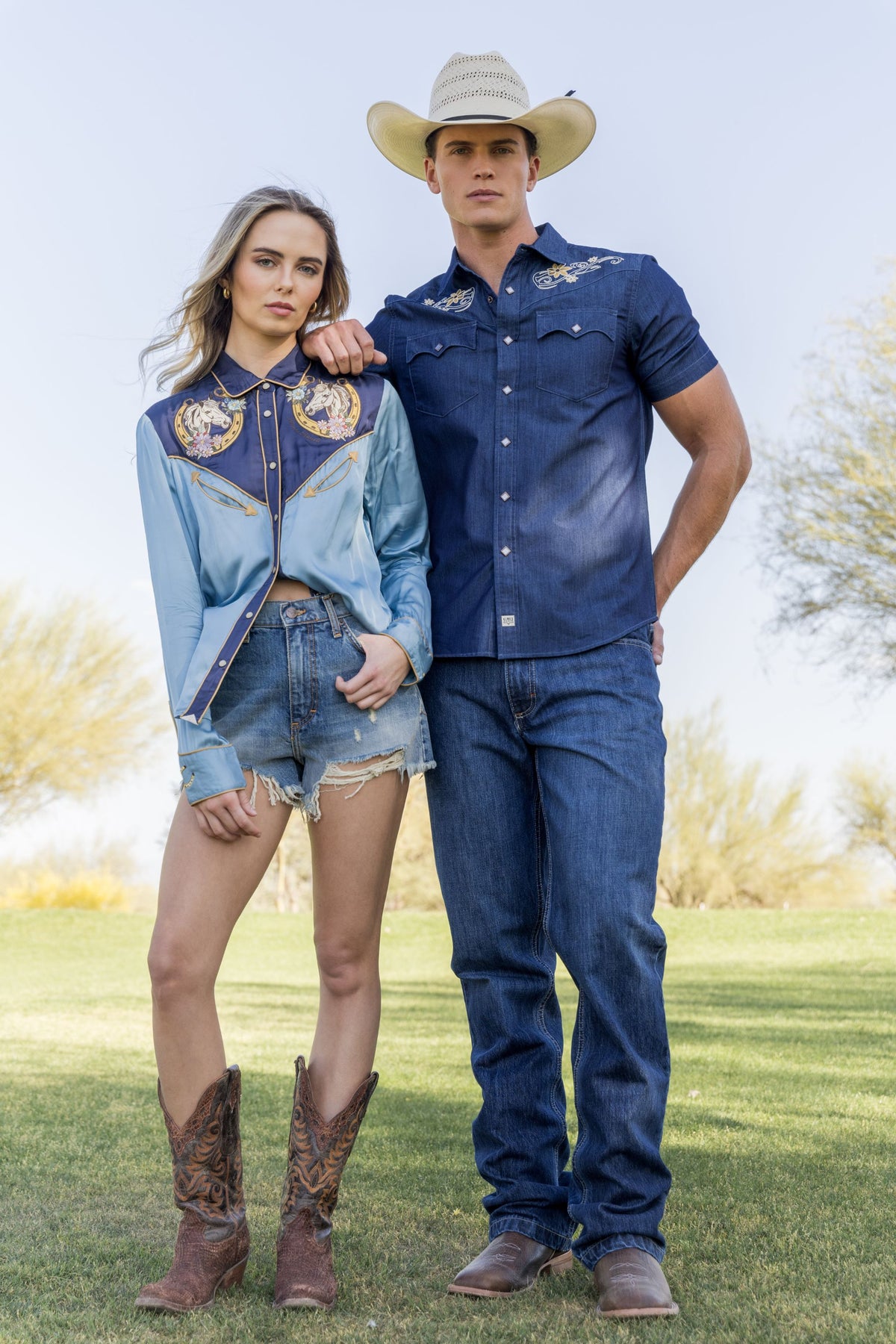 Kimes Ranch Merada top in Mid Blue with embroidered horse yoke and contrast piping